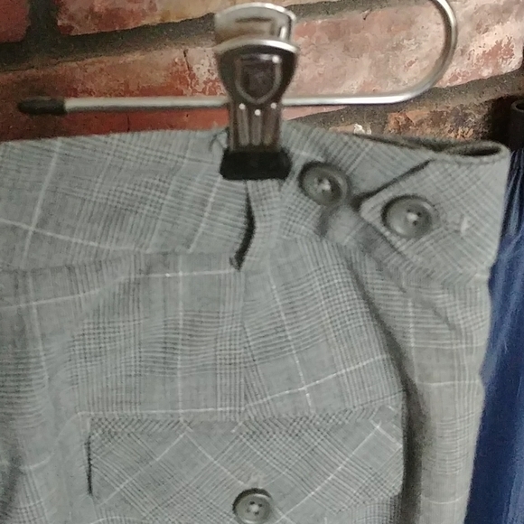 Express pants - Picture 4 of 6